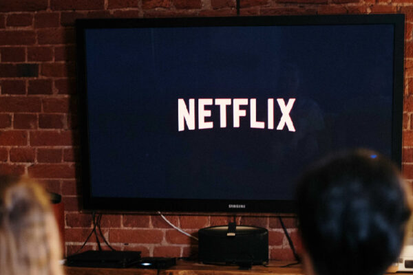 How to Download Movies on Netflix